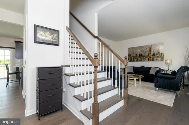 $560,000 | 6 Vinebury Lane, Coatesville, PA 19320