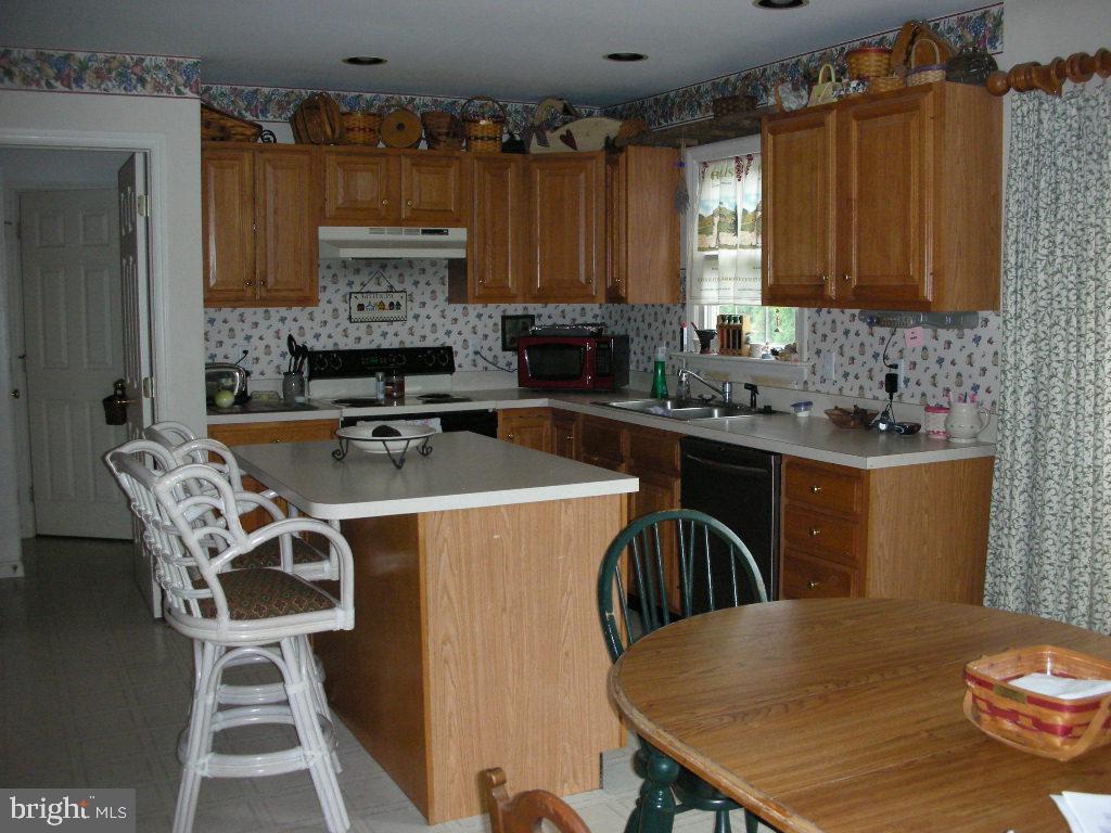 7 Lindside Court Lititz, PA 17543 - Photo 7 of 14