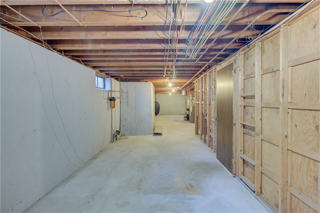 59 Timberline Road Warwick, RI 02886 - Photo 33 of 40