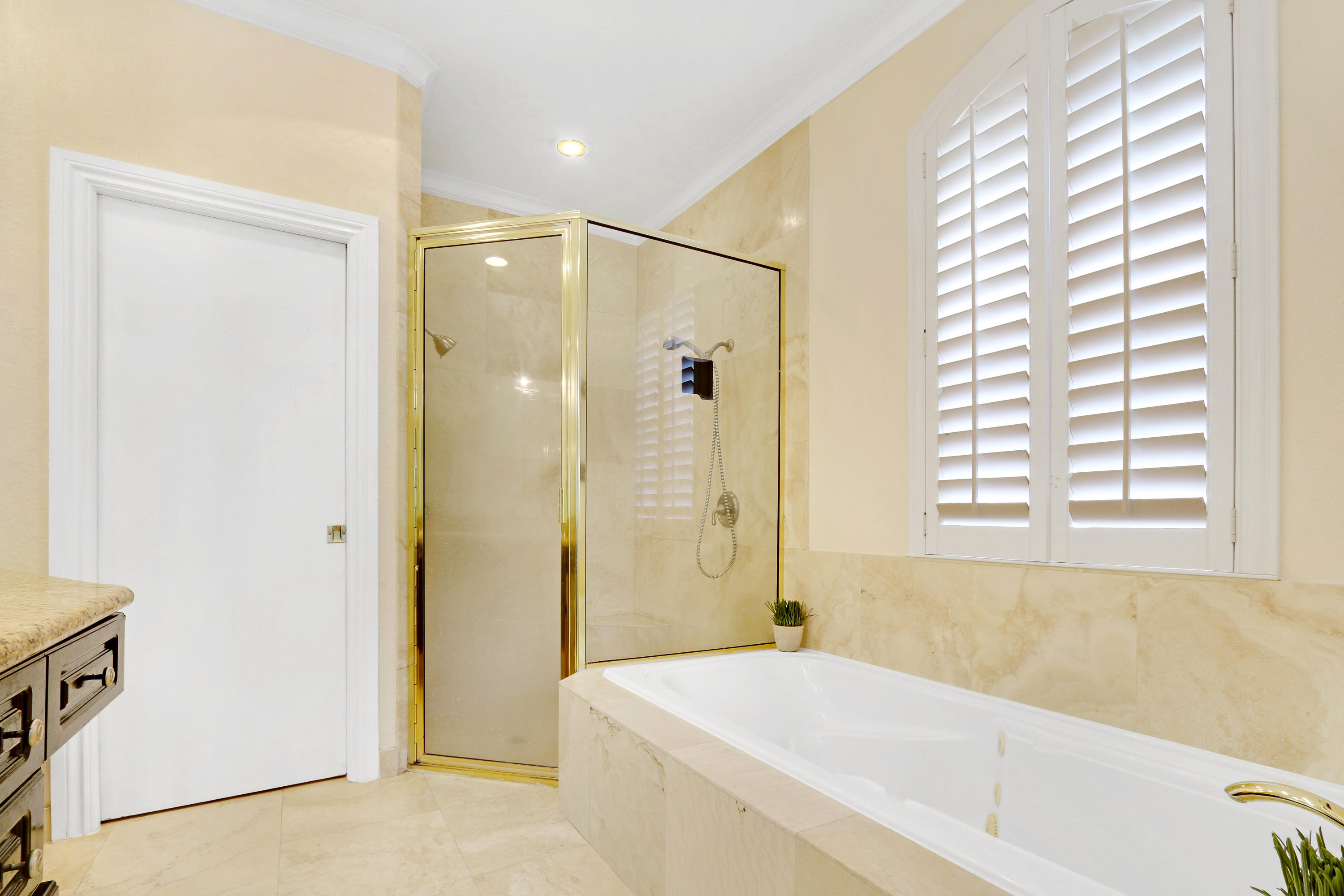 811 Northeast 69th Street Boca Raton, FL 33487 - Photo 17 of 32 Image (16 of 25)