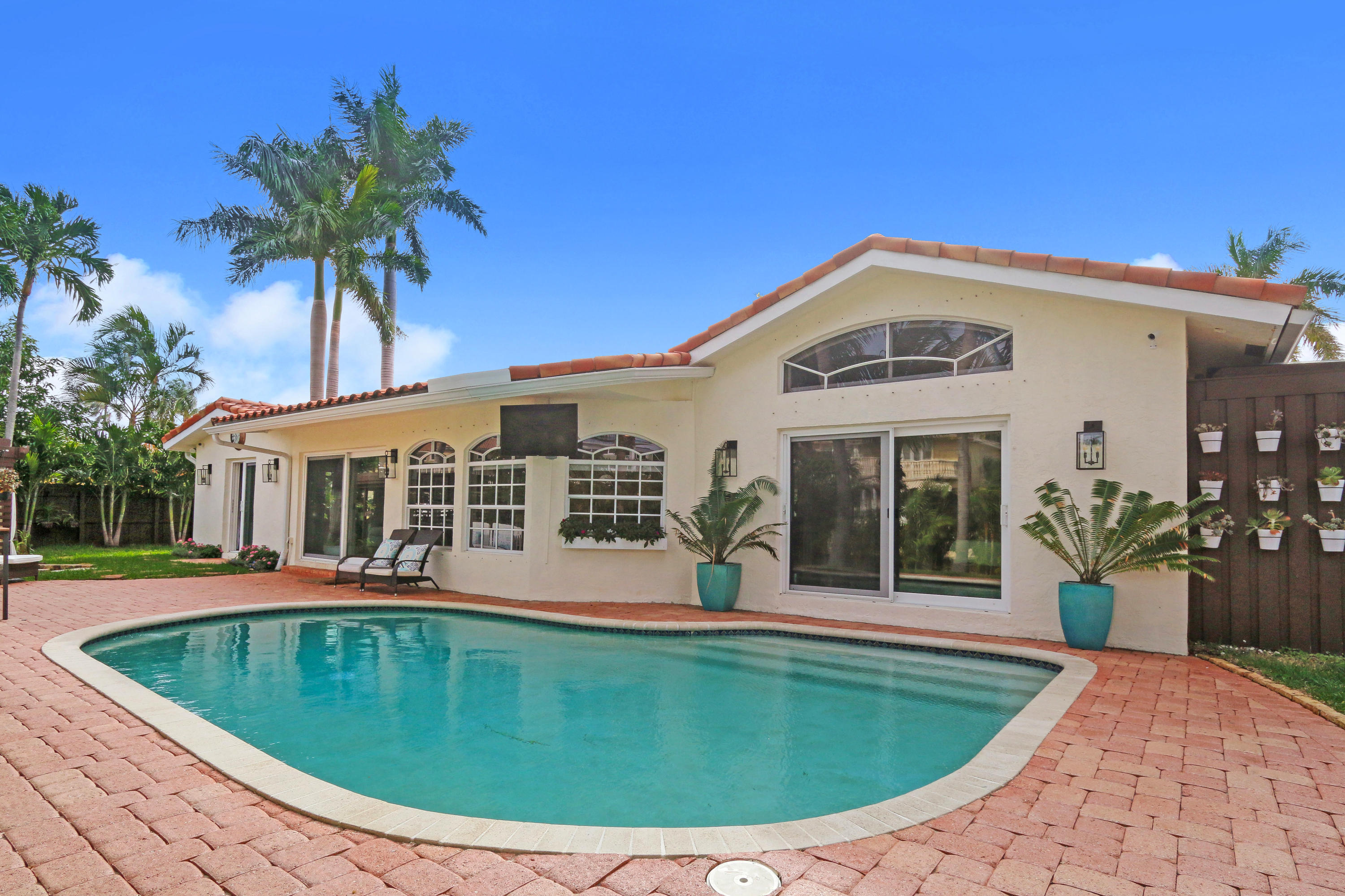 811 Northeast 69th Street Boca Raton, FL 33487 - Photo 23 of 32 Image (22 of 25)