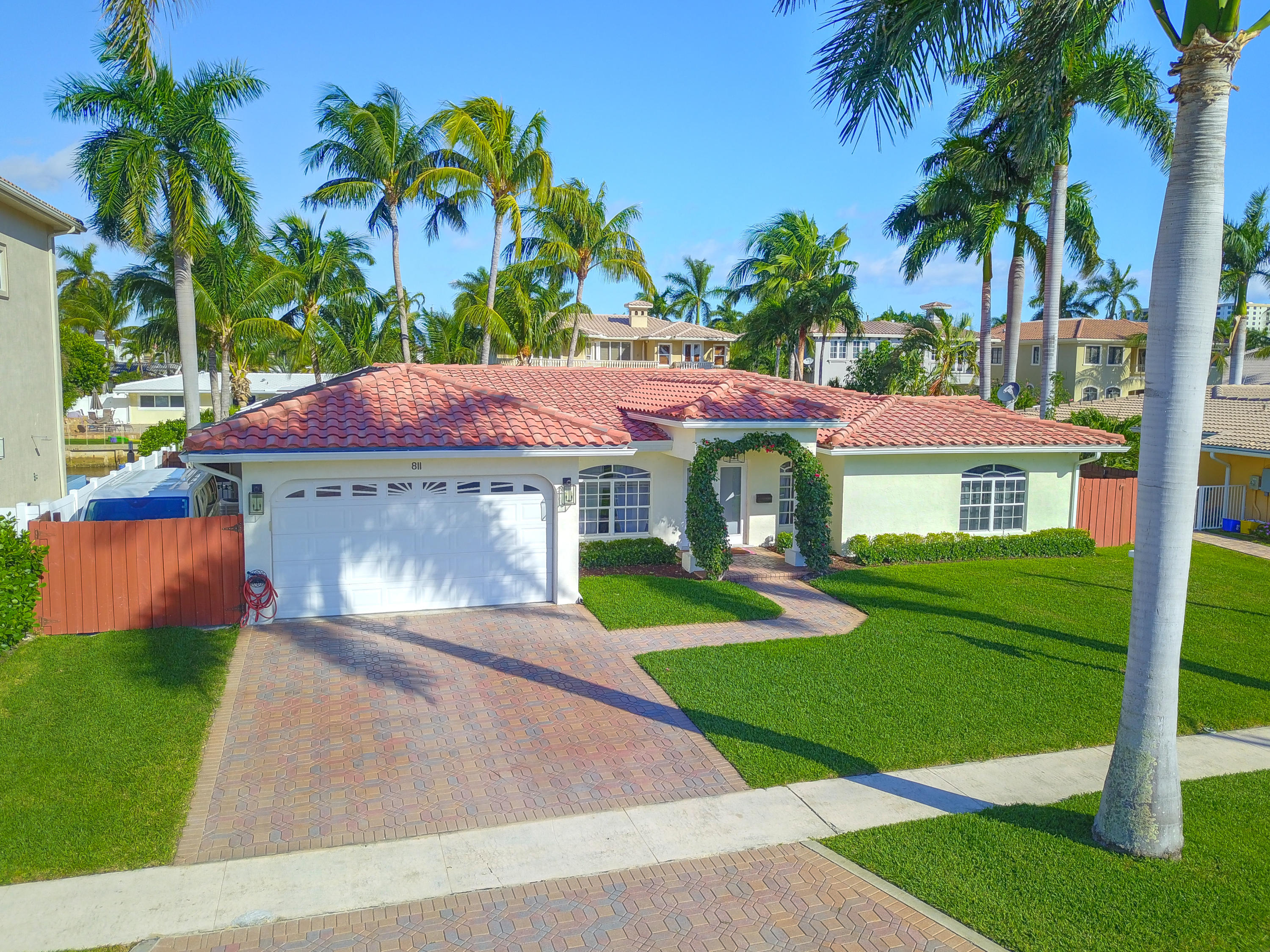 811 Northeast 69th Street Boca Raton, FL 33487 - Photo 27 of 32 Aerial (1 of 7)