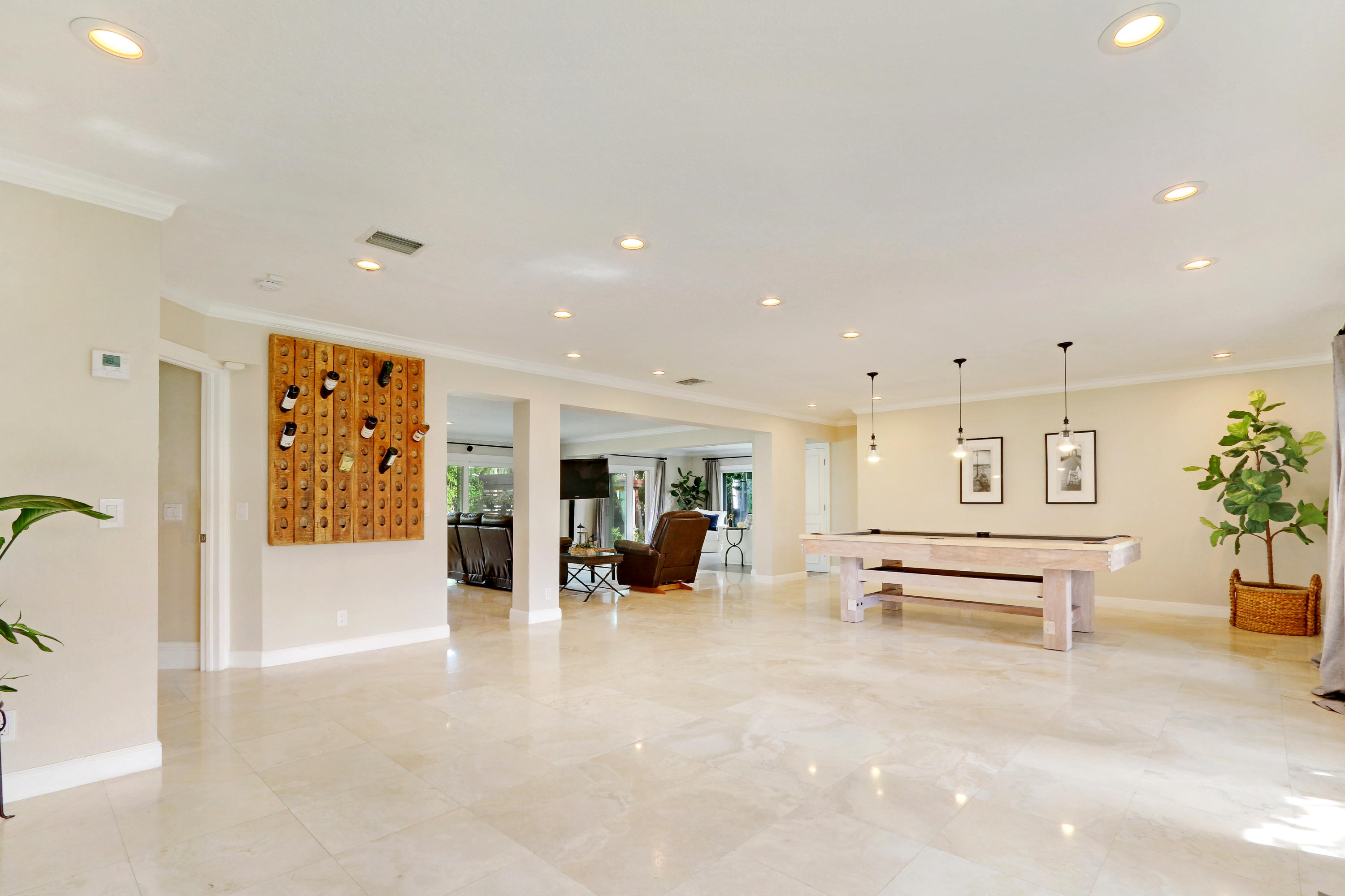 811 Northeast 69th Street Boca Raton, FL 33487 - Photo 4 of 32 Image (3 of 25)