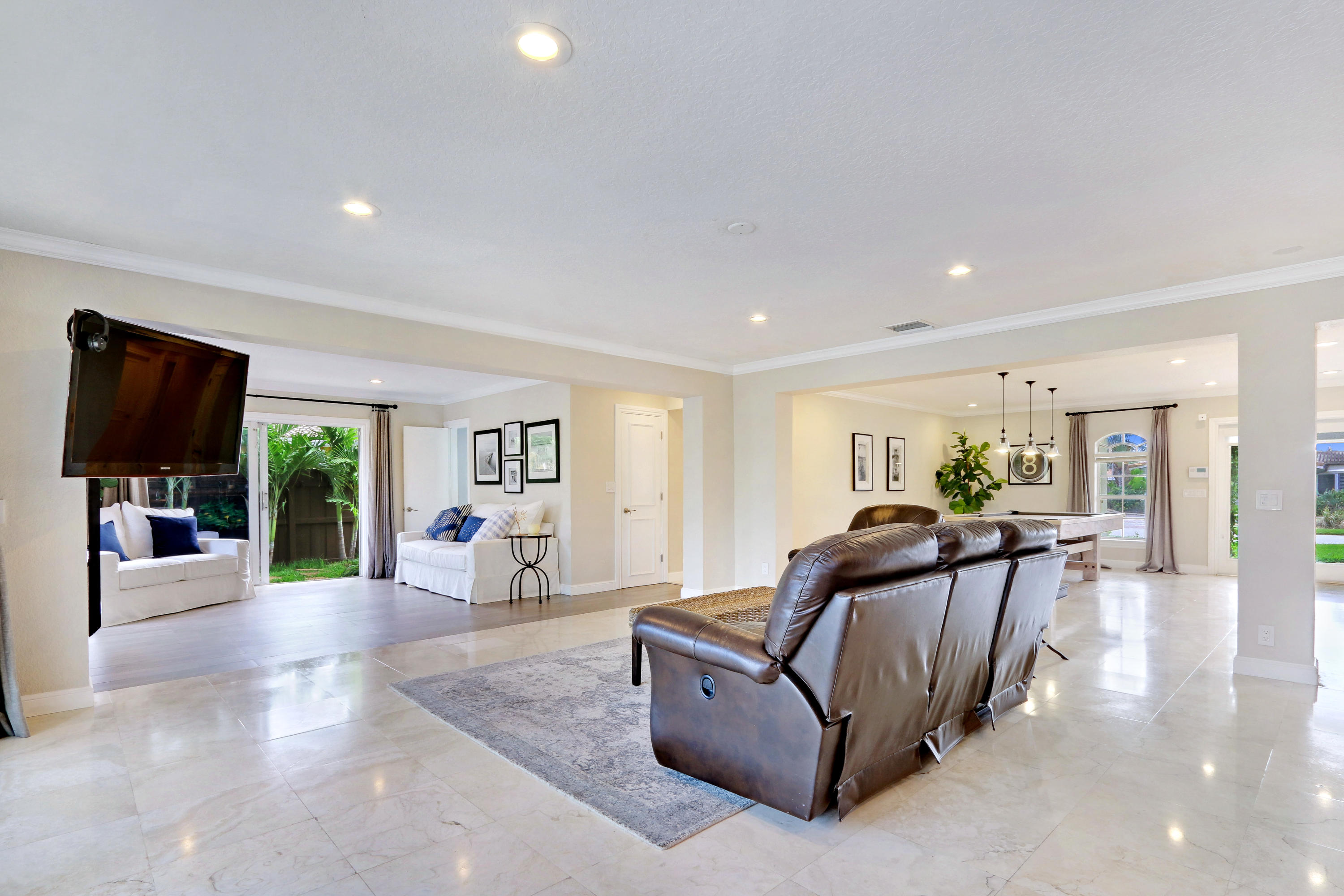 811 Northeast 69th Street Boca Raton, FL 33487 - Photo 9 of 32 Image (8 of 25)