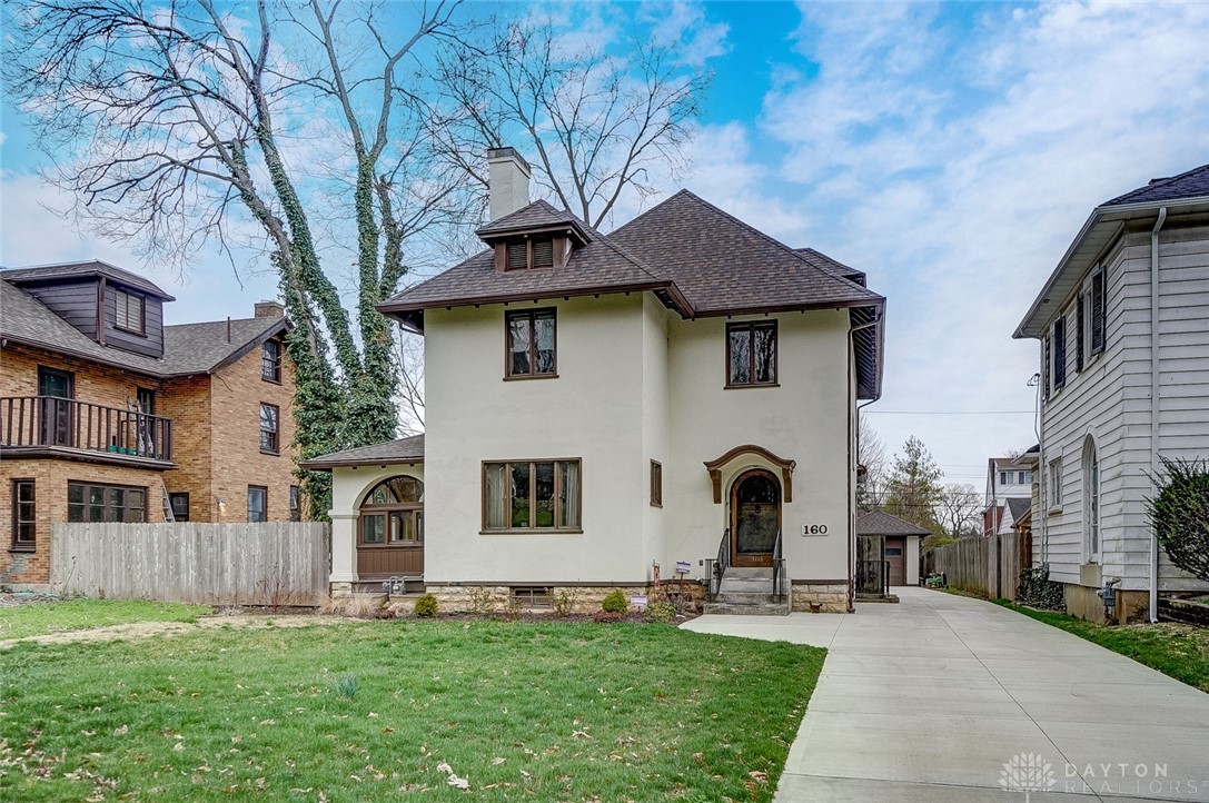 160 Squirrel Road Dayton, OH 45405 - Photo 1 of 55 Gallery Image 1