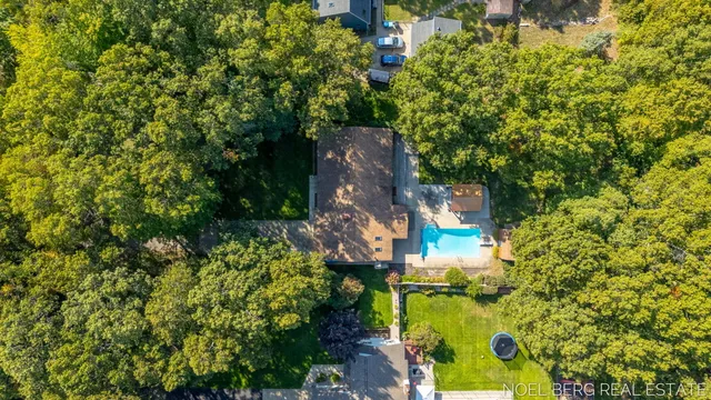 $499,900 | 15843 Brucker Street, Grand Haven, MI 49417