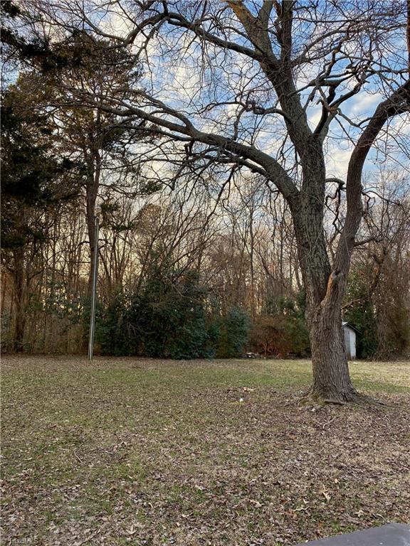 1806 Walton Street High Point, NC 27263 - Photo 3 of 11 Gallery Image 3