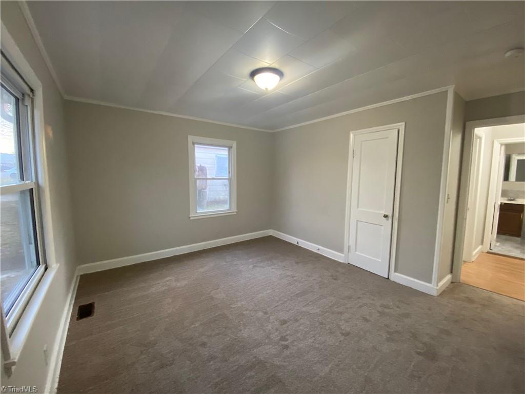 1806 Walton Street High Point, NC 27263 - Photo 9 of 11 Gallery Image 9
