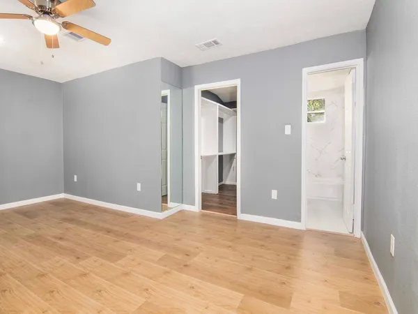 $1,700 | 723 Doverside Street, Unit 4, Houston, TX 77022