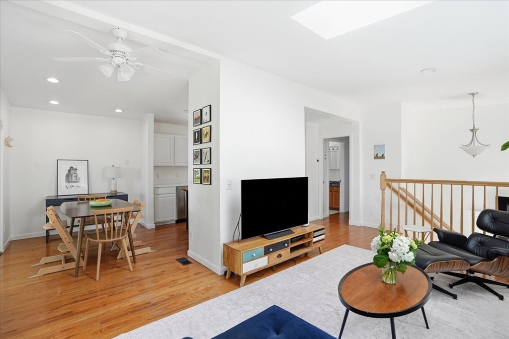 111 Wompatuck Road Hingham, MA 02043 - Photo 7 of 25