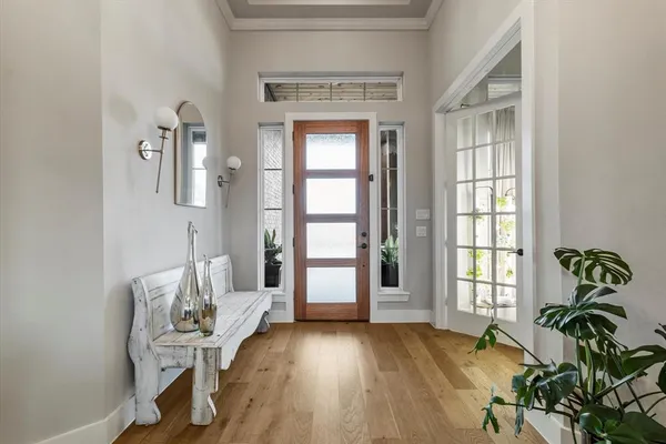 a view of entryway