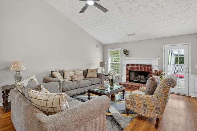 2270 Taylor Pointe Way Dacula, GA 30019 - Photo 10 of 45