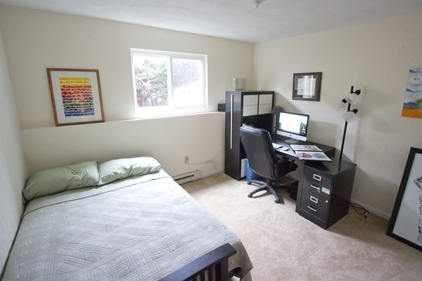 188 Swanson Road, Unit 326 Boxborough, MA 01719 - Photo 10 of 14 a bedroom with a bed and a window
