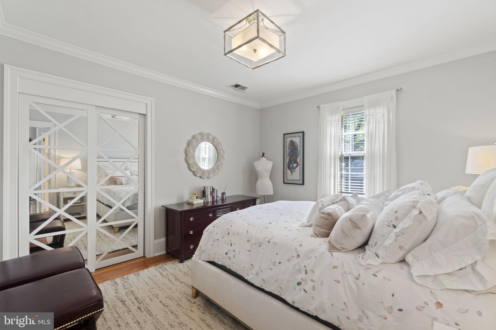 4860 Chevy Chase Boulevard Chevy Chase, MD 20815 - Photo 29 of 47