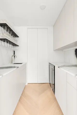 $35,000 | 46 East 65th Street, Unit 2 | Lenox Hill