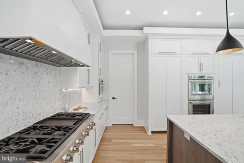 $6,375,000 | 938 Saigon Road, McLean, VA 22102
