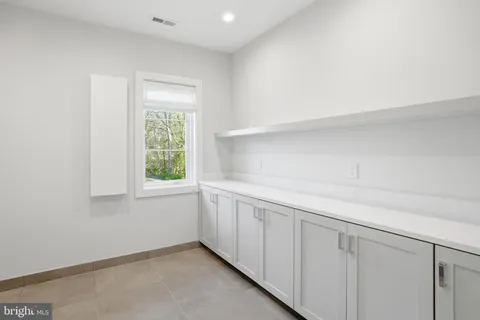 $6,375,000 | 938 Saigon Road, McLean, VA 22102