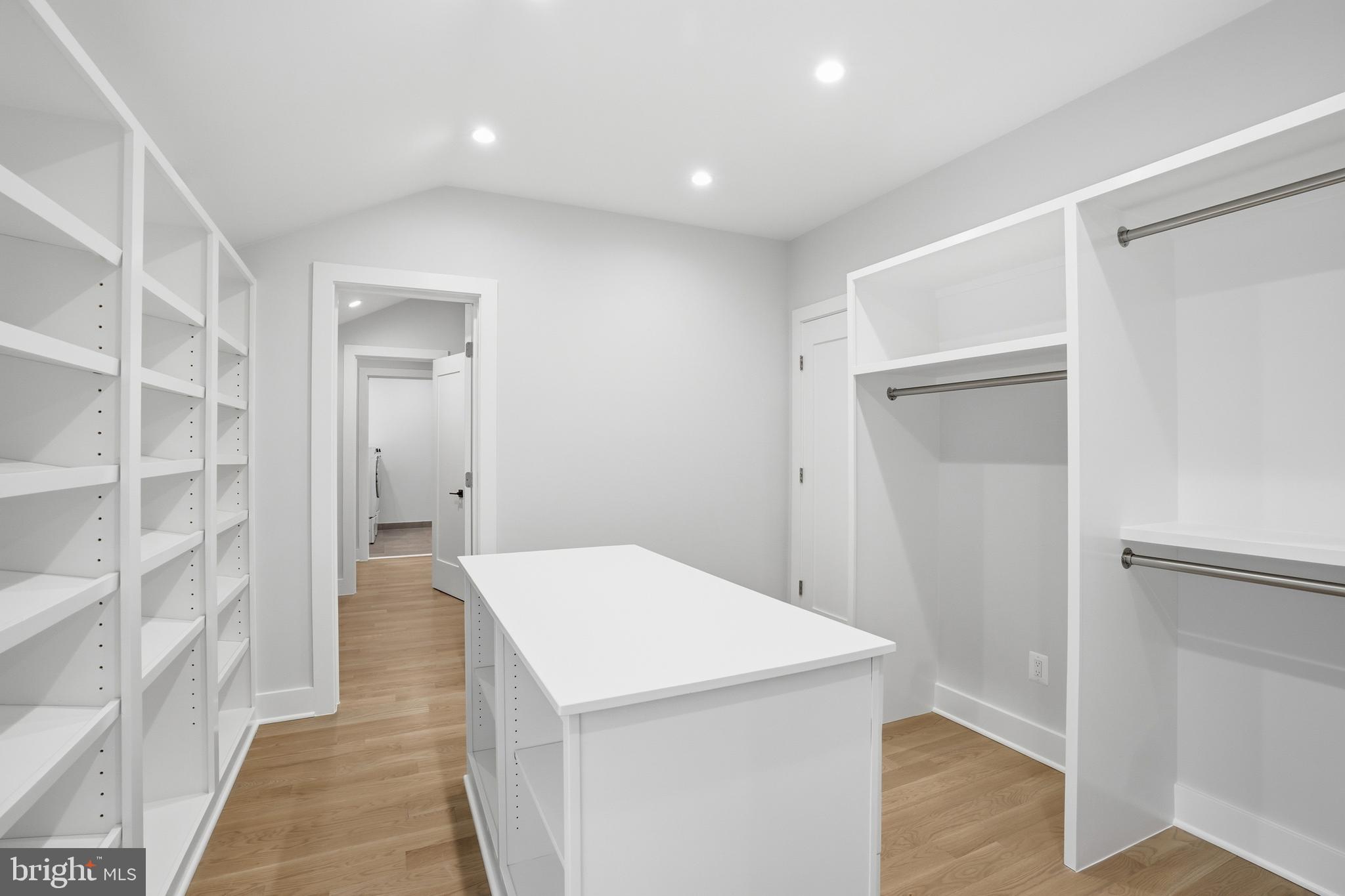 938 Saigon Road McLean, VA 22102 - Photo 57 of 99