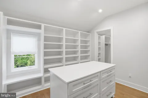 $6,375,000 | 938 Saigon Road, McLean, VA 22102
