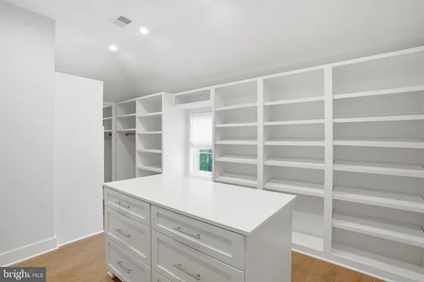 $6,375,000 | 938 Saigon Road, McLean, VA 22102