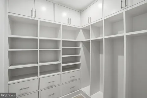 $6,375,000 | 938 Saigon Road, McLean, VA 22102