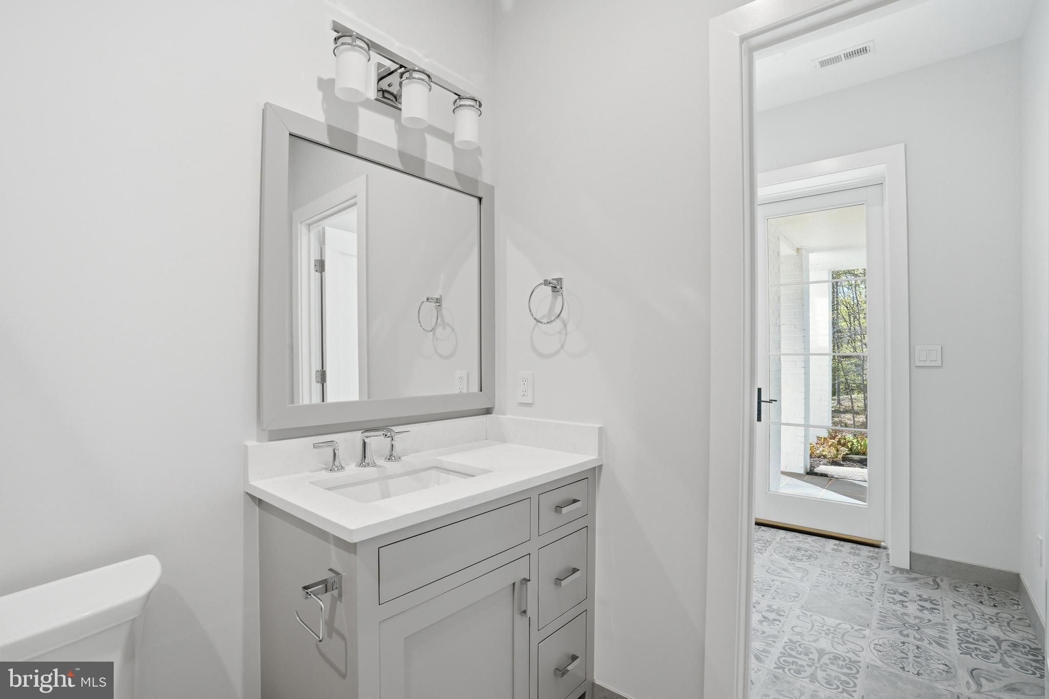 938 Saigon Road McLean, VA 22102 - Photo 83 of 99