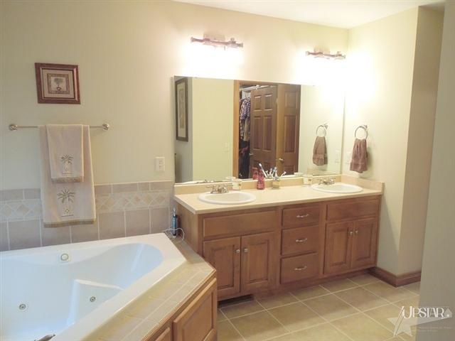 10519 Quail Run Fort Wayne, IN 46845 - Photo 21 of 29 Gallery Image 21