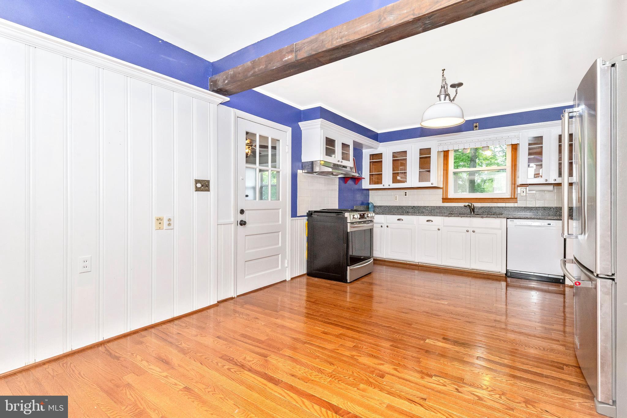 618 Sudbrook Road Baltimore, MD 21208 - Photo 7 of 40 Extra Large Kitchen