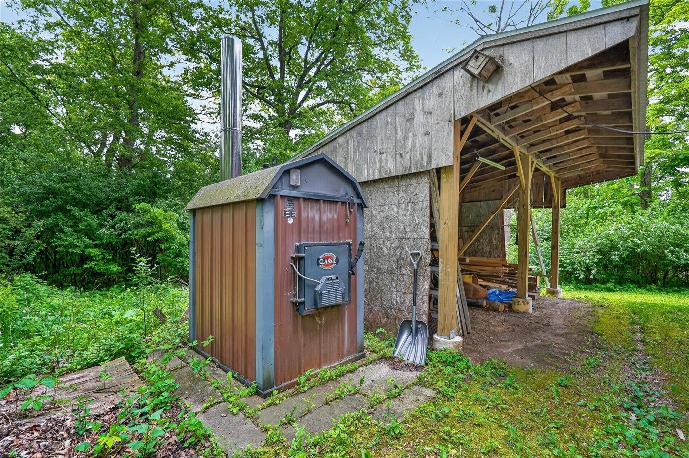 7008 Lavina Road Dane, WI 53529 - Photo 21 of 23