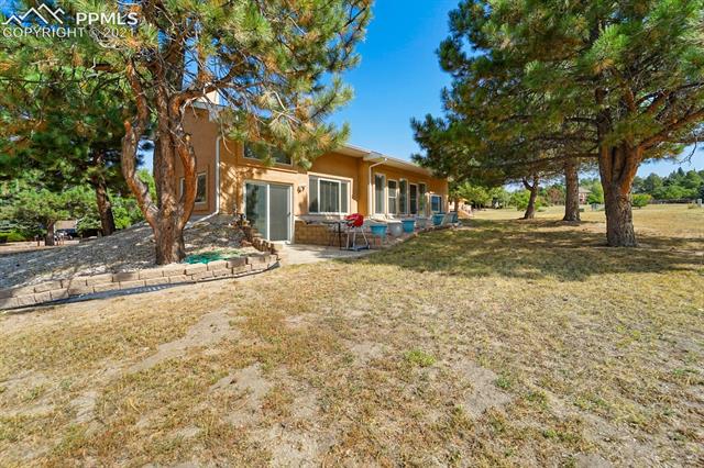 635 Portland Road Monument, CO 80132 - Photo 23 of 30