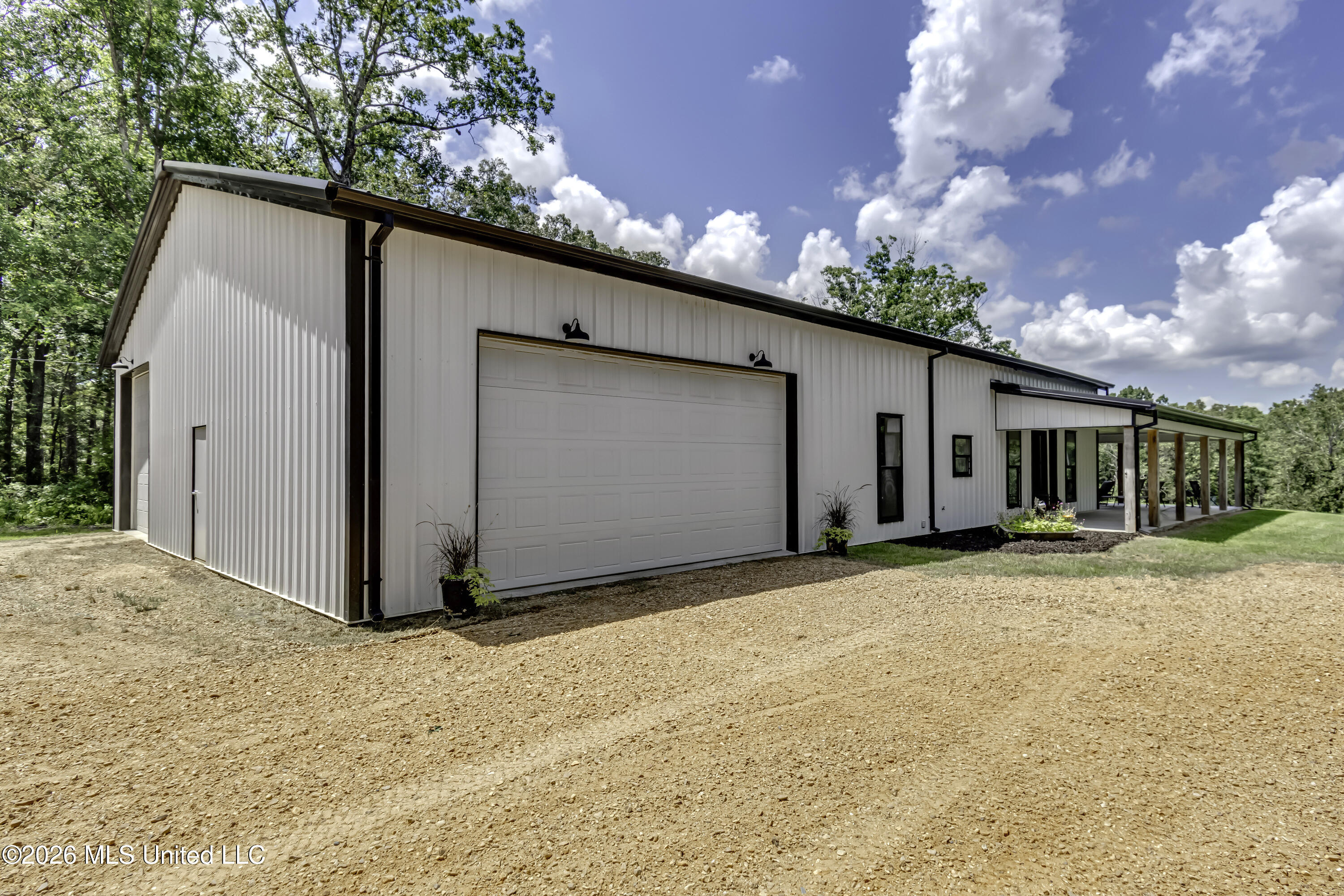 486 Holifield Circle Brandon, MS 39042 - Photo 60 of 93 486 Holifield Cir--16