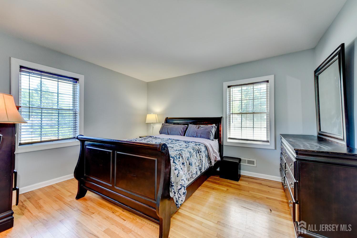 17 Sand Road Milltown, NJ 08850 - Photo 20 of 36