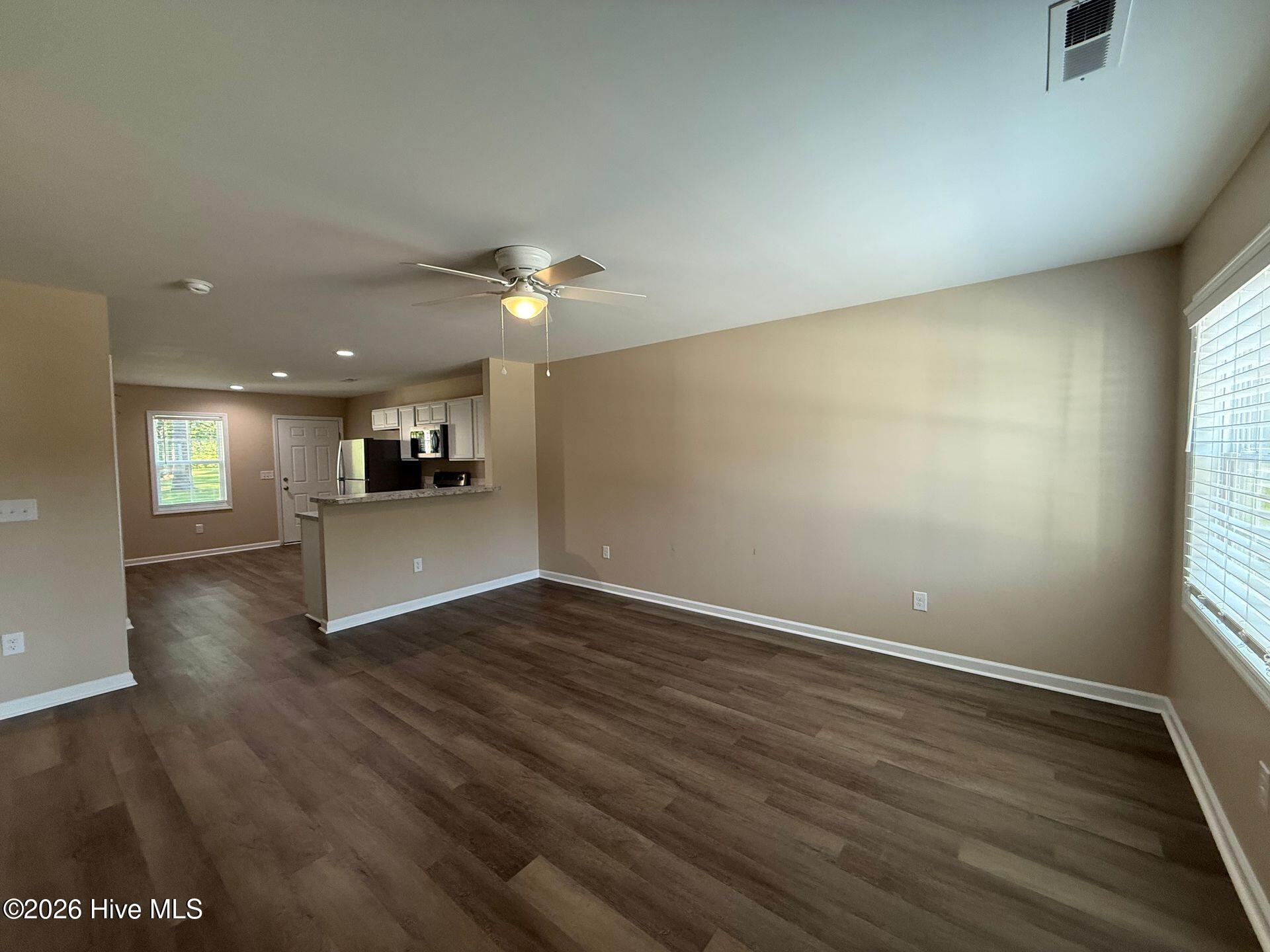 201 Fire Tower Road, Unit 1 Richlands, NC 28574 - Photo 2 of 9