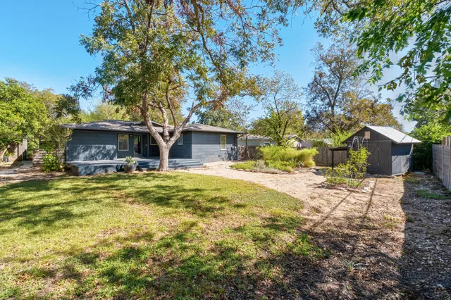 $475,000 | 1303 Glencrest Drive, Austin, TX 78723