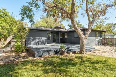 $475,000 | 1303 Glencrest Drive, Austin, TX 78723