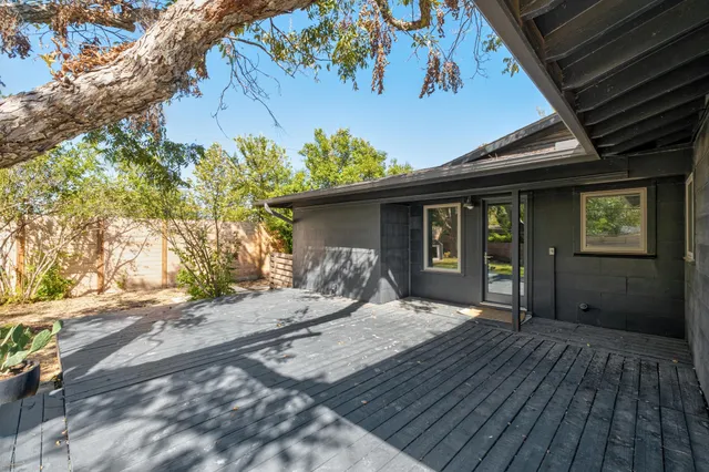 $475,000 | 1303 Glencrest Drive, Austin, TX 78723