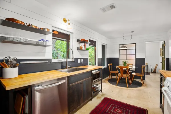 $459,000 | 1303 Glencrest Drive, Austin, TX 78723