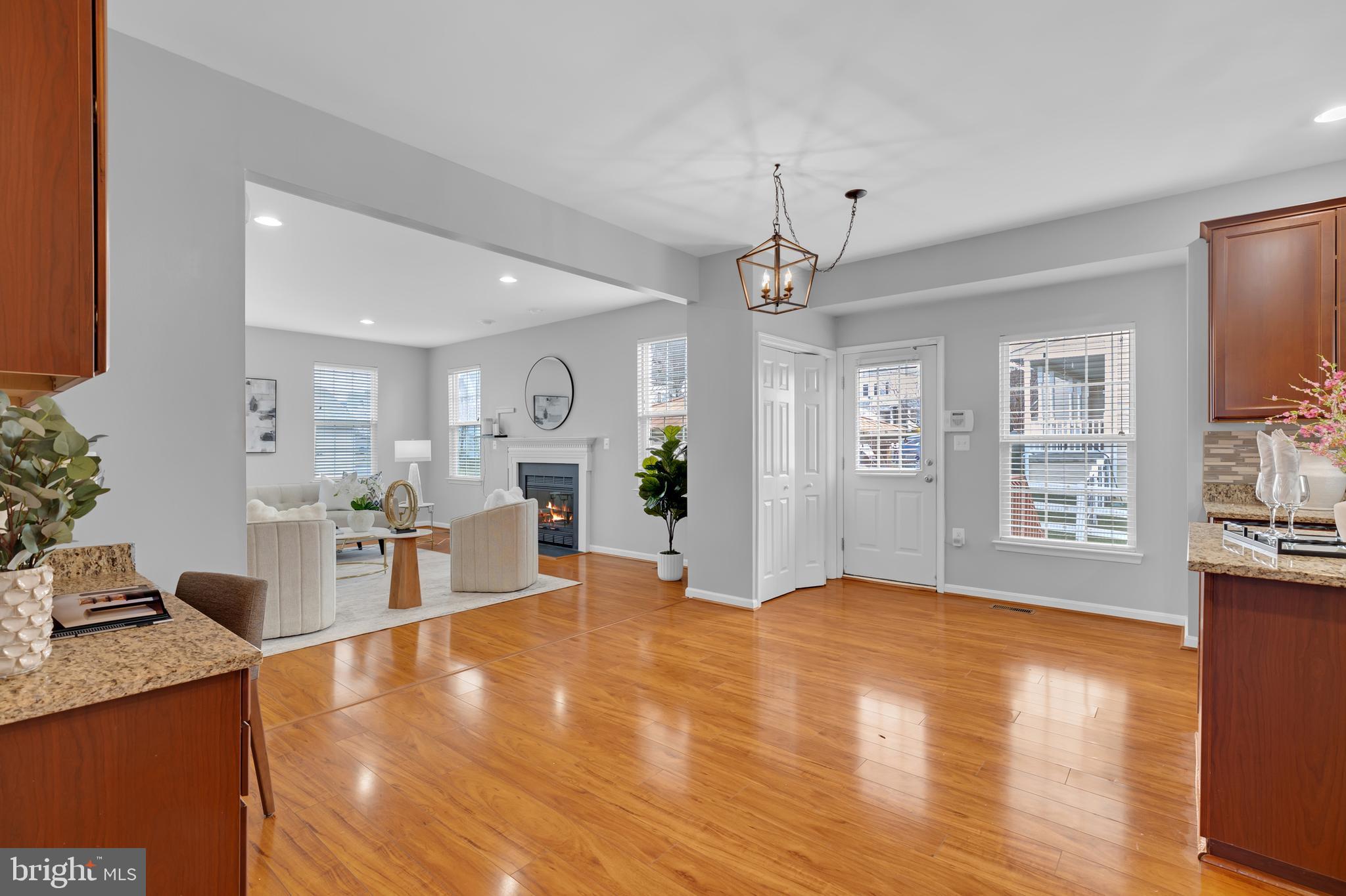 17397 Tedler Circle Round Hill, VA 20141 - Photo 13 of 62 Kitchen with Island, Space for Breakfast table