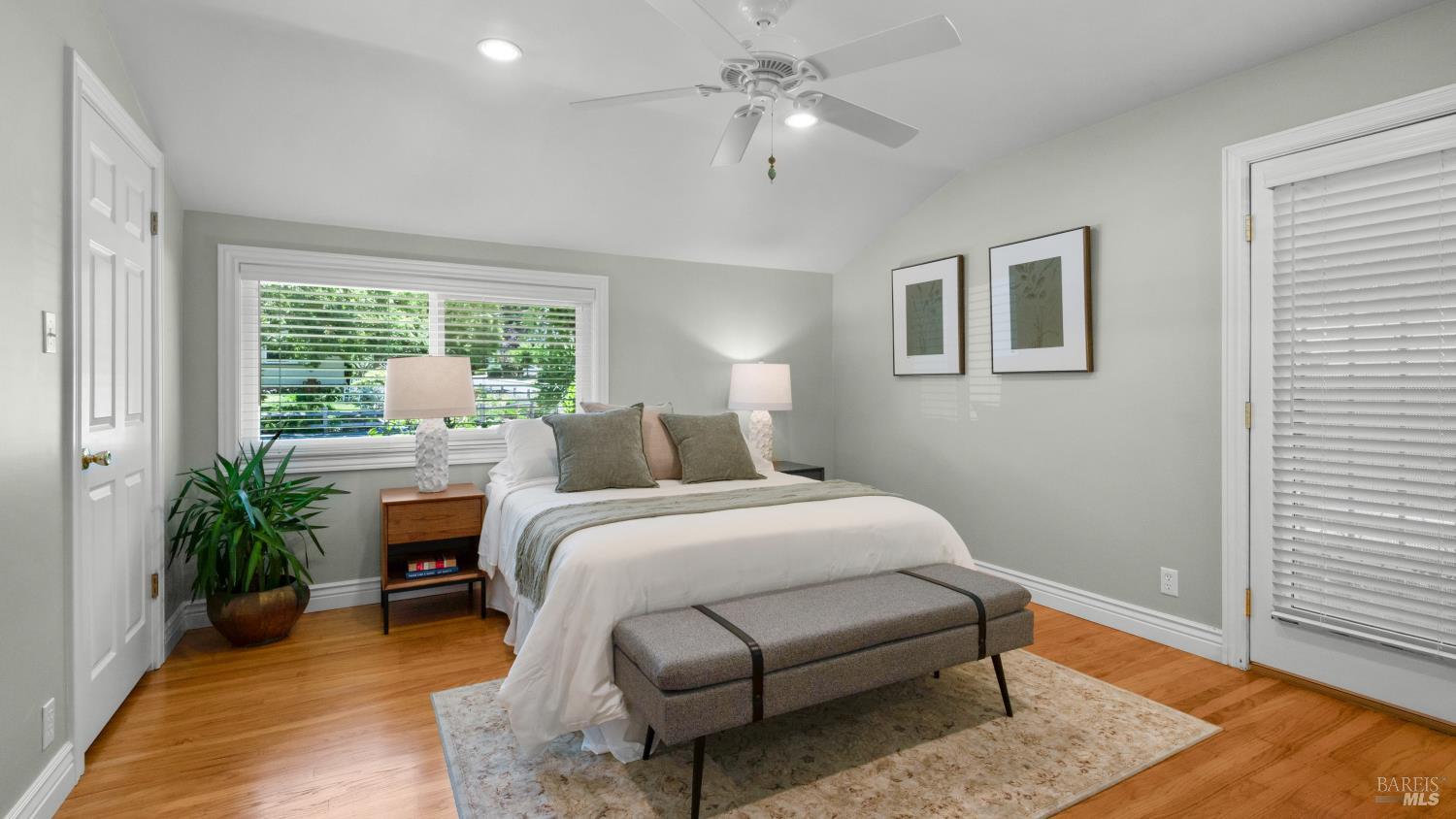 10 Corte Roble Novato, CA 94949 - Photo 19 of 34