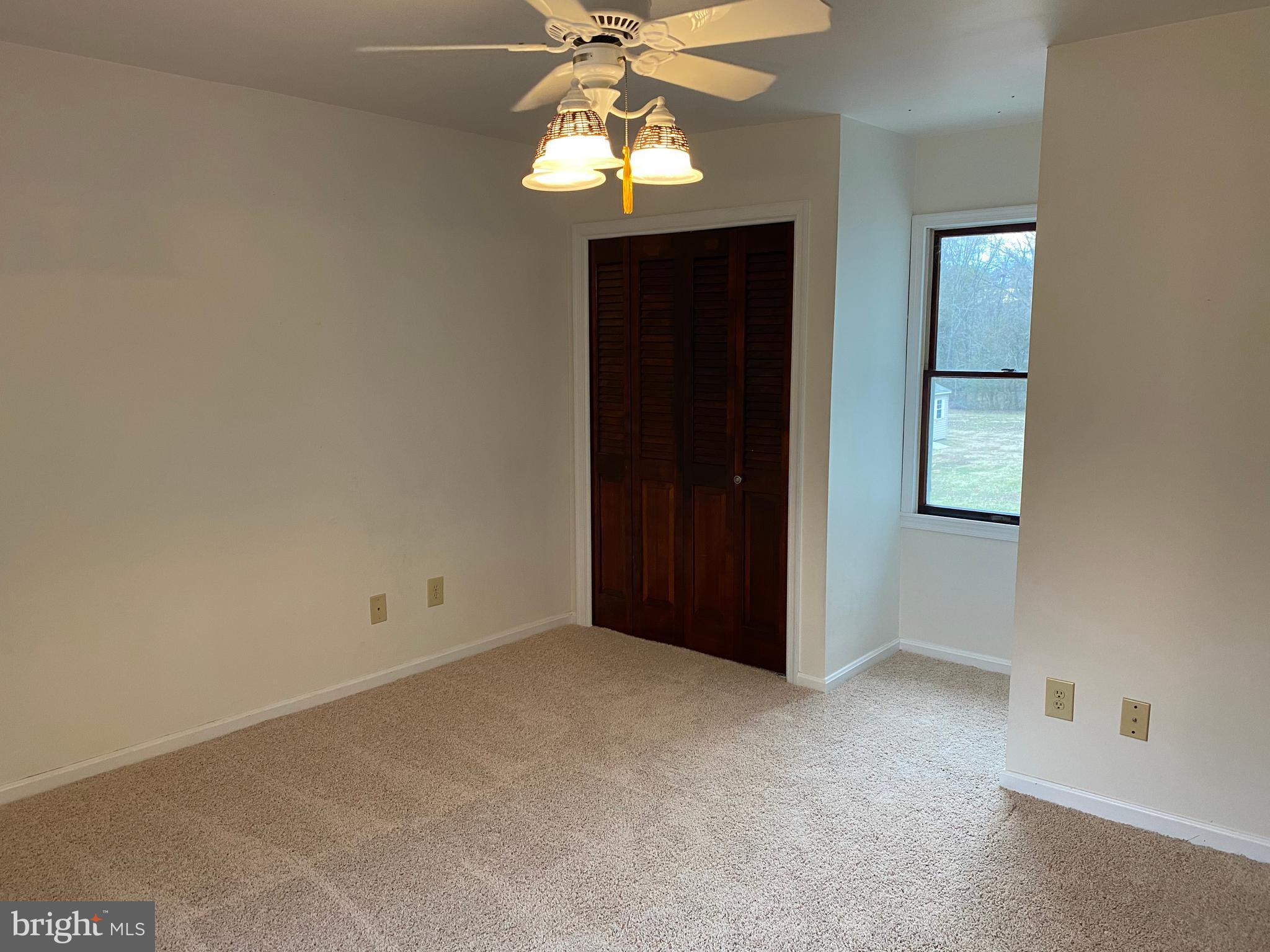 9700 Meetze Road Midland, VA 22728 - Photo 22 of 32 Another view of third Bedroom