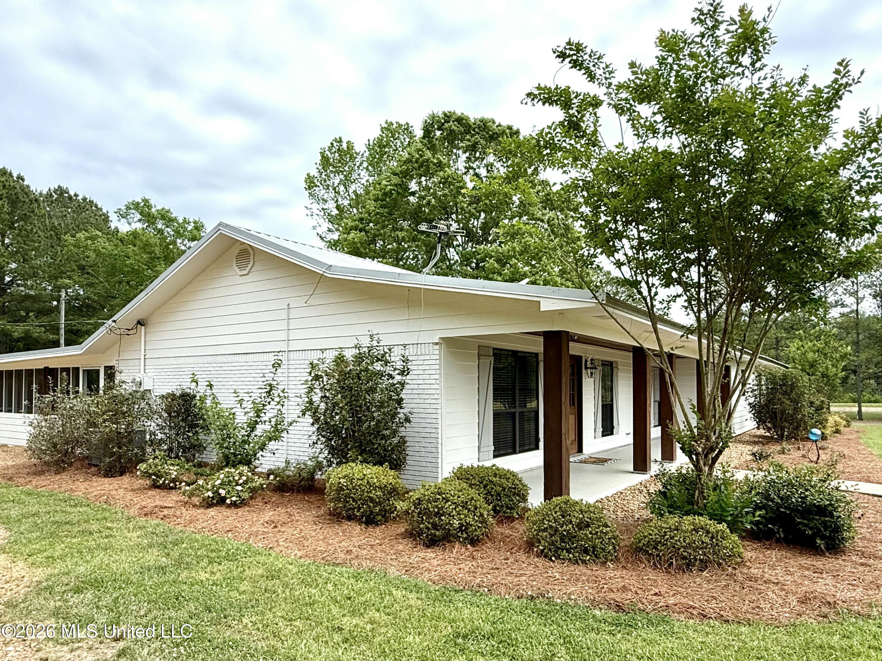 7351 Highway 488 Carthage, MS 39051 - Photo 5 of 71 FullSizeRender (1)