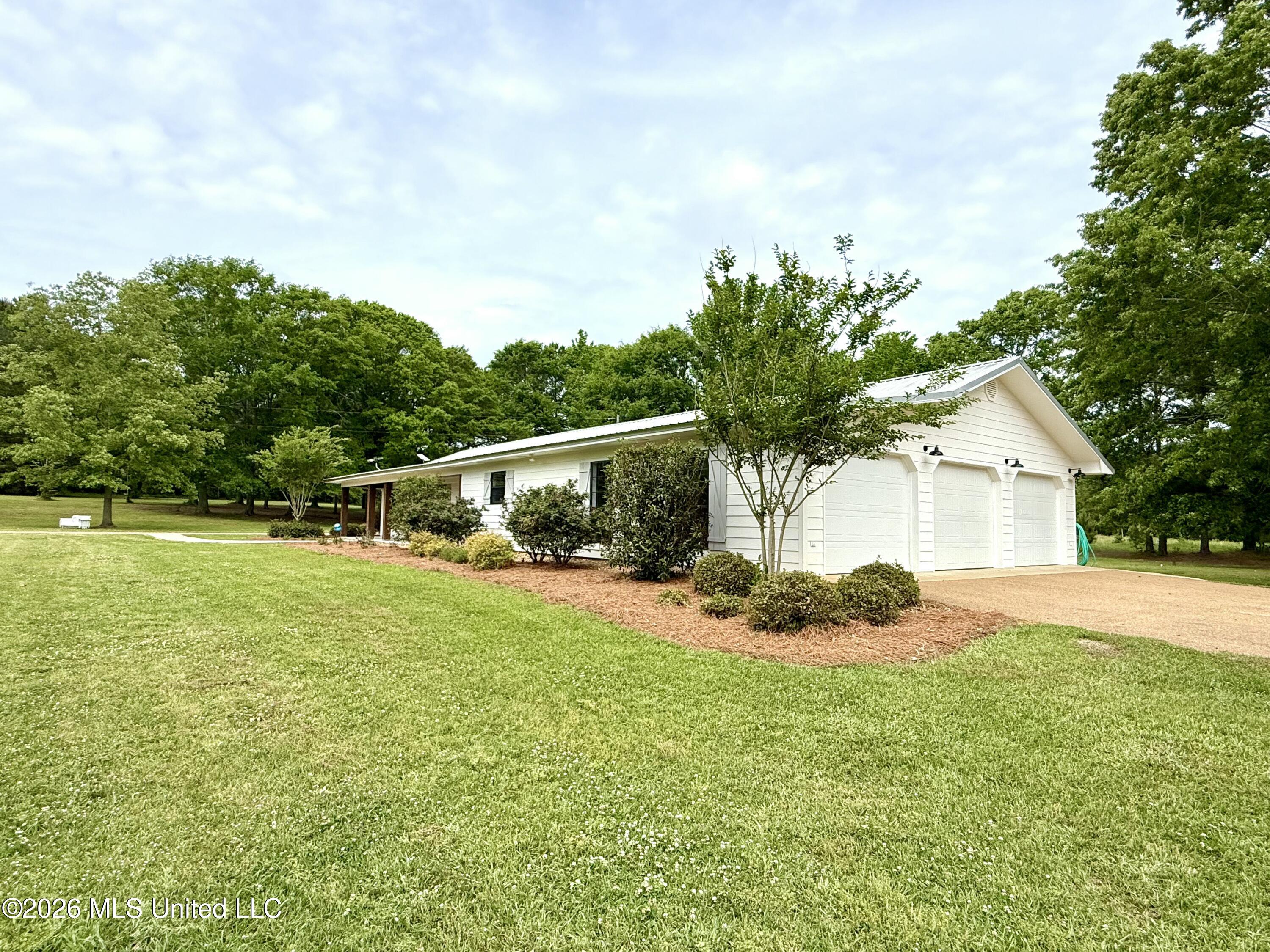 7351 Highway 488 Carthage, MS 39051 - Photo 68 of 71 FullSizeRender (19)