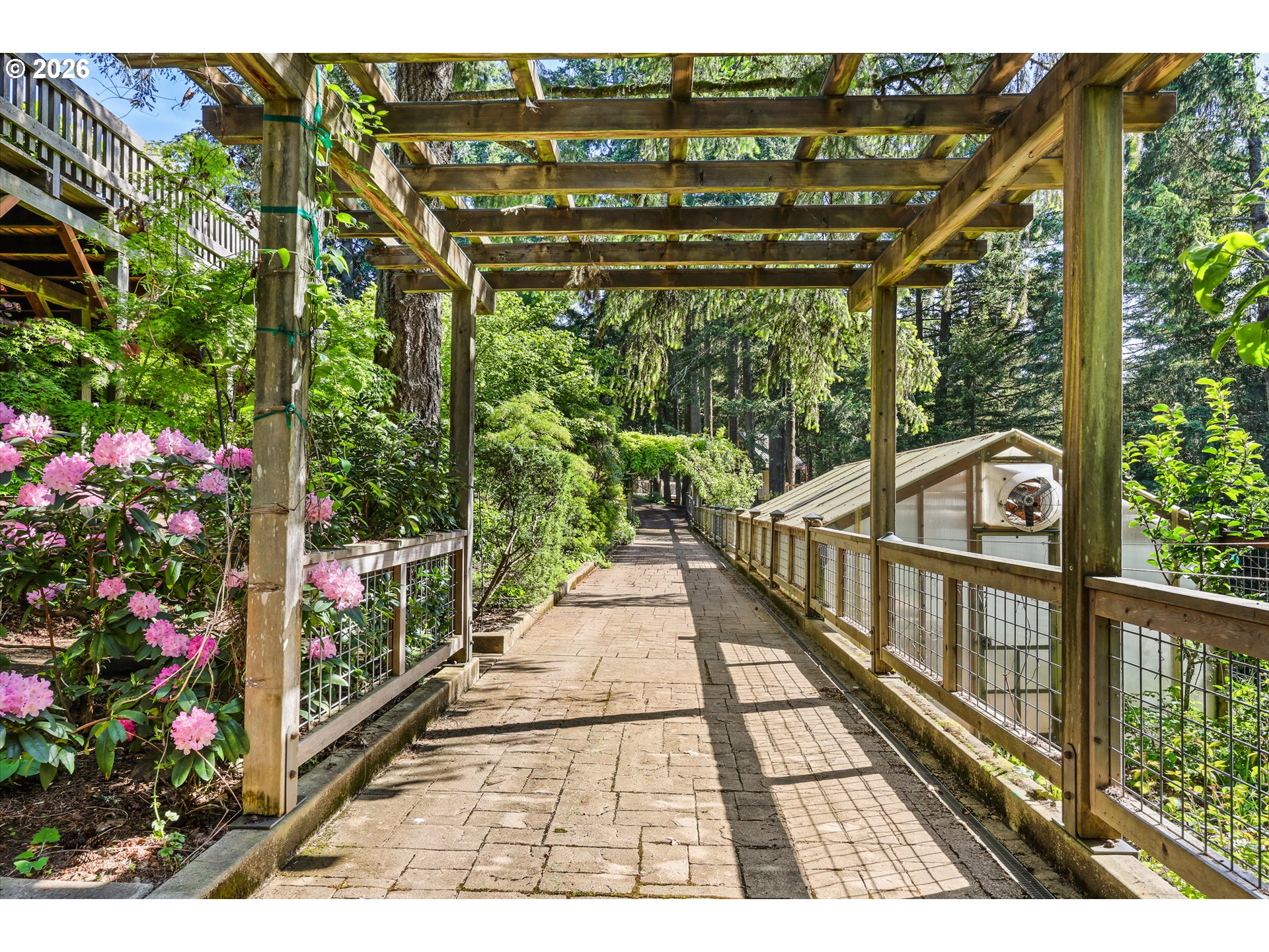 85368 Ridge Top Drive Eugene, OR 97405 - Photo 5 of 48 Garden