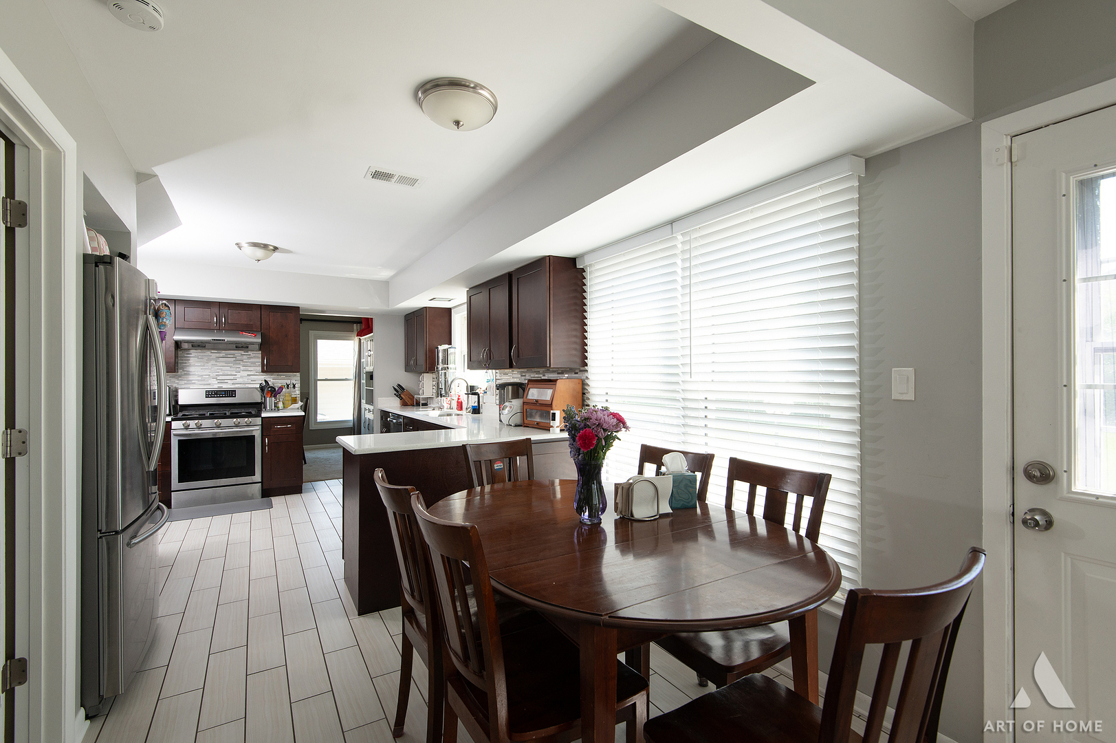 1415 Churchill Road Schaumburg, IL 60169 - Photo 14 of 30
