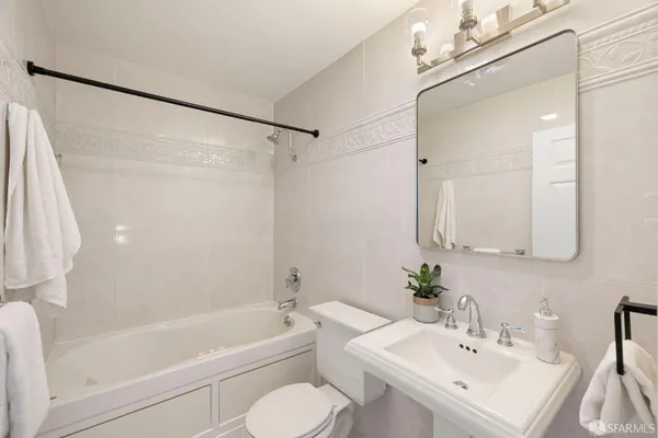 $1,795,000 | 199 Margaret Avenue, San Francisco, CA 94112
