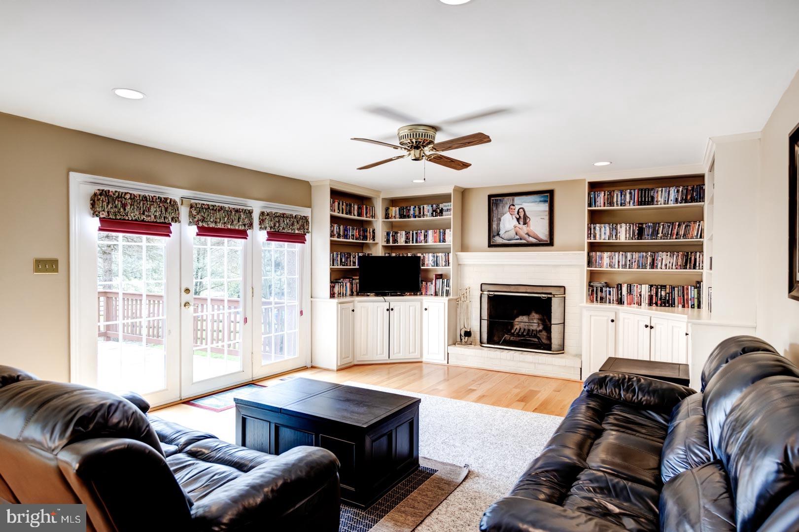 8 Willow Pond Road Malvern, PA 19355 - Photo 15 of 27 Family Room