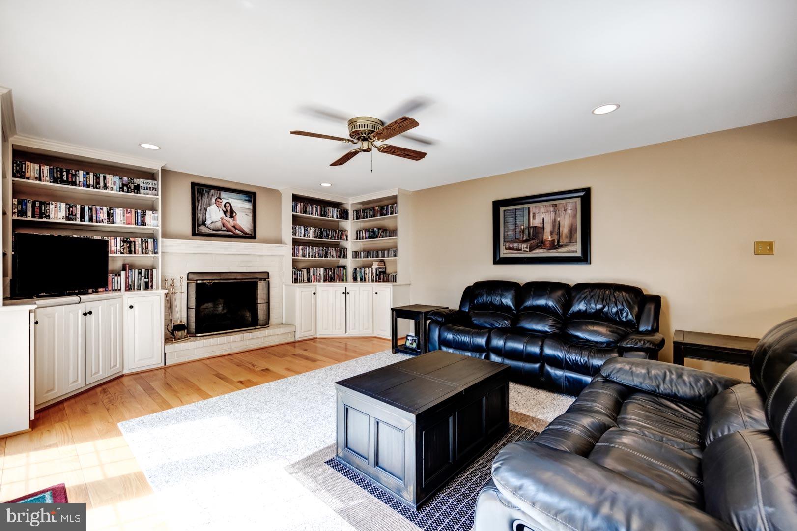 8 Willow Pond Road Malvern, PA 19355 - Photo 16 of 27 Family Room