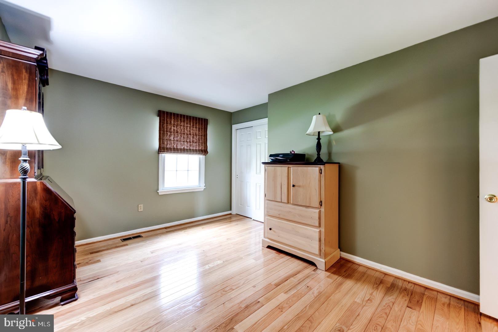 8 Willow Pond Road Malvern, PA 19355 - Photo 21 of 27 Bedroom 3