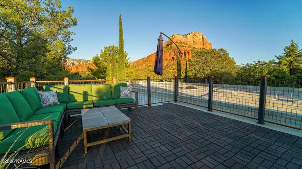 $1,300,000 | 228 Caballo Drive, Sedona, AZ 86336