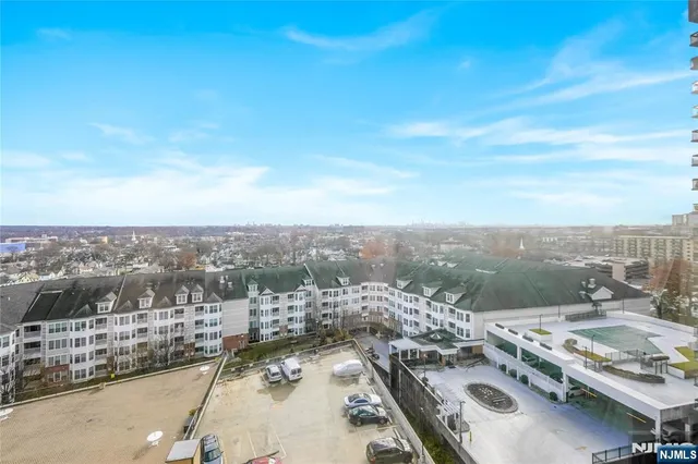 $2,250 | 316 Prospect Avenue, Unit 3D, Hackensack, NJ 07601